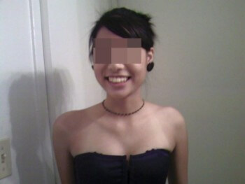 Belle asiatique recherchant un mec avec qui baiser à Salon-de-Provence
