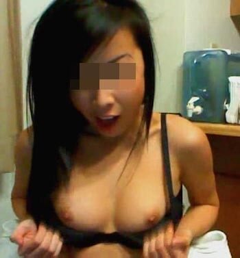 Femme asiatique sur Metz