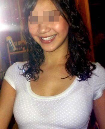 Femme cambodgienne veut un beau pénis à sucer à Fréjus