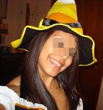 Cochonne chinoise  veut sucer une queue bien poilue à Melun