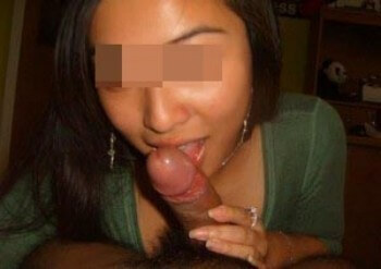 Salope asiatique  adorant le sexe