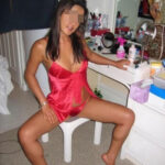 Cochonne asiatique adorerait sucer des pines poilues &agrave; Lille