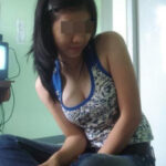 Coquine chinoise qui cherche un homme puceau &agrave; Dijon pour une baise hard